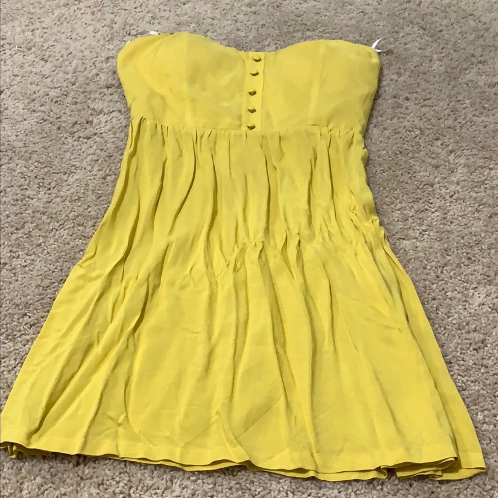 Strapless dress